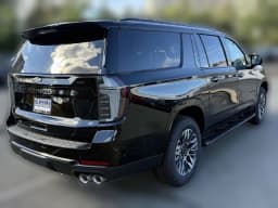 Chevrolet Suburban Z71 4WD 4dr 2027 — side view