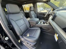 Chevrolet Suburban Z71 4WD 4dr 2027 — side view