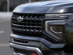 Chevrolet Suburban Z71 4WD 4dr 2027 — side view