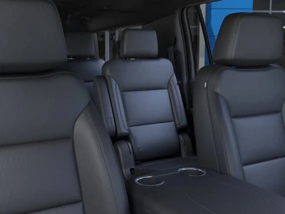 Chevrolet Suburban Z71 4WD 4dr 2027 — side view