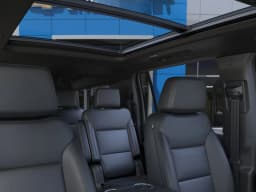 Chevrolet Suburban Z71 4WD 4dr 2027 — side view