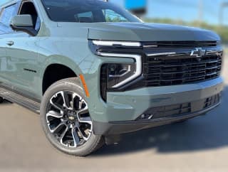 Chevrolet Suburban RST 4WD 4dr