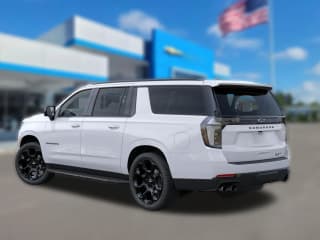 Chevrolet Suburban RST 4WD 4dr