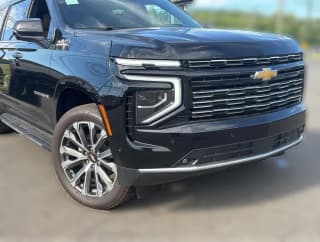 Chevrolet Suburban High Country 4WD 4dr