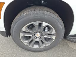 Chevrolet Tahoe LT 4WD 4dr 2026 — side view