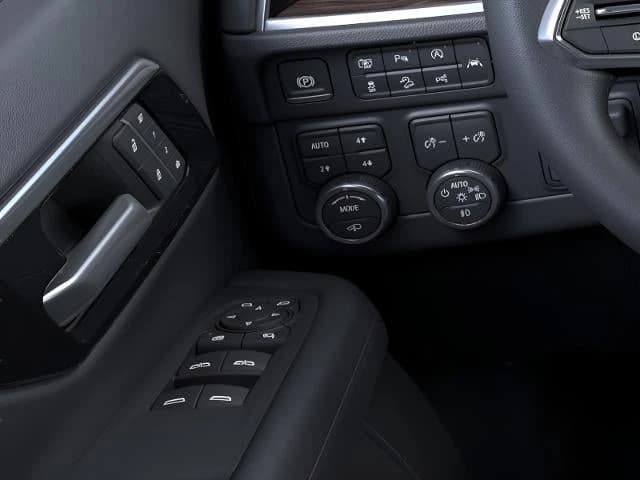 Chevrolet Tahoe LT 4WD 4dr 2026 — side view