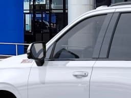 Chevrolet Tahoe Z71 4WD 4dr 2027 — side view