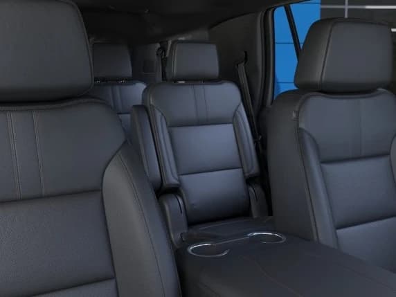 Chevrolet Tahoe RST 4WD 4dr 2026 — side view