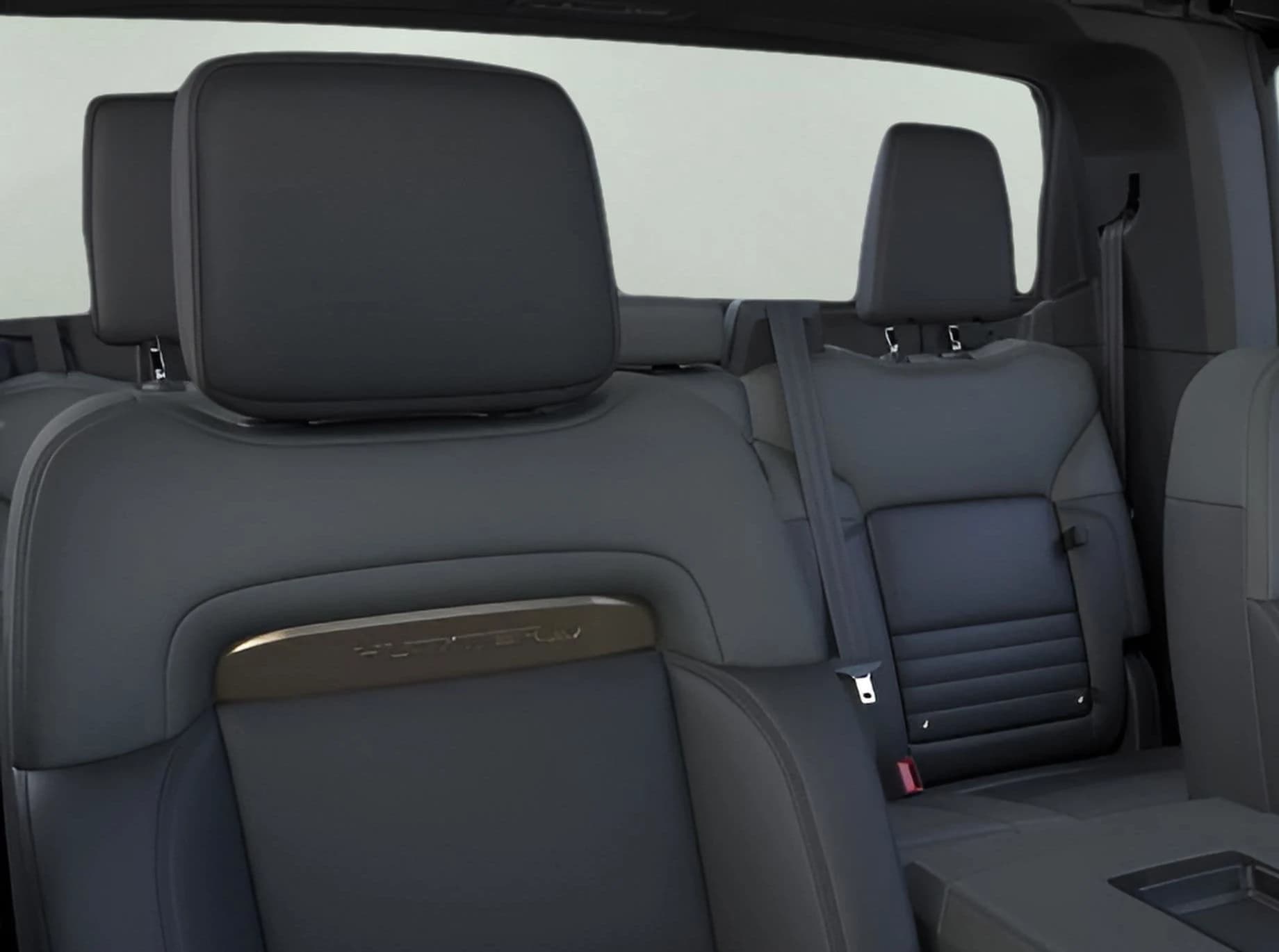 GMC HUMMER EV Pickup 3X e4WD Crew Cab 2025 — side view