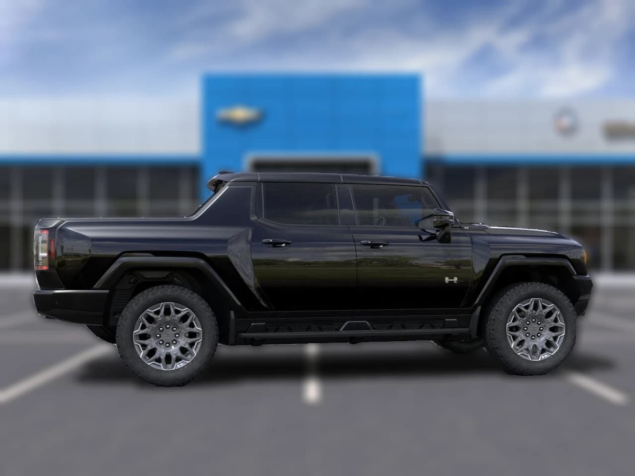 GMC HUMMER EV Pickup 3X e4WD Crew Cab 2025 — side view