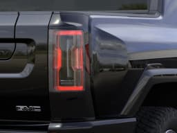 GMC HUMMER EV Pickup 3X e4WD Crew Cab 2025 — side view