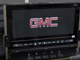 GMC HUMMER EV Pickup 3X e4WD Crew Cab 2025 — side view