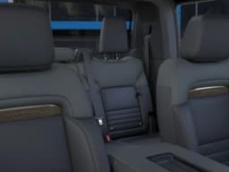 GMC HUMMER EV Pickup 3X e4WD Crew Cab 2025 — side view