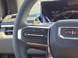 GMC Sierra EV Standard Range Elevation e4WD Crew Cab 2026 — side view