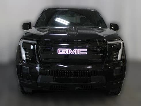 GMC Sierra EV Extended Range Elevation e4WD Crew Cab 2026 — side view