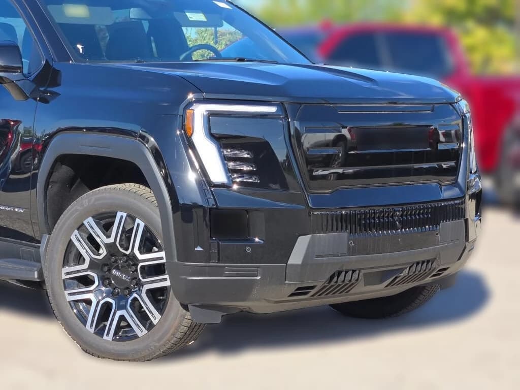 GMC Sierra EV Extended Range Elevation e4WD Crew Cab 2026 — side view