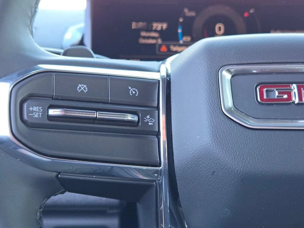 GMC Sierra EV Extended Range Elevation e4WD Crew Cab 2026 — side view