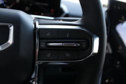 GMC Sierra EV Extended Range Elevation e4WD Crew Cab 2026 — side view
