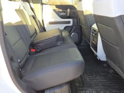 GMC HUMMER EV Pickup 3X e4WD Crew Cab 2025 — side view