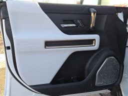 GMC HUMMER EV Pickup 3X e4WD Crew Cab 2025 — side view