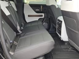 GMC HUMMER EV Pickup 3X e4WD Crew Cab 2025 — side view
