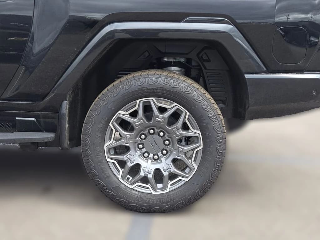 GMC HUMMER EV Pickup 3X e4WD Crew Cab 2025 — side view
