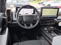 GMC HUMMER EV Pickup 3X e4WD Crew Cab 2025 — side view