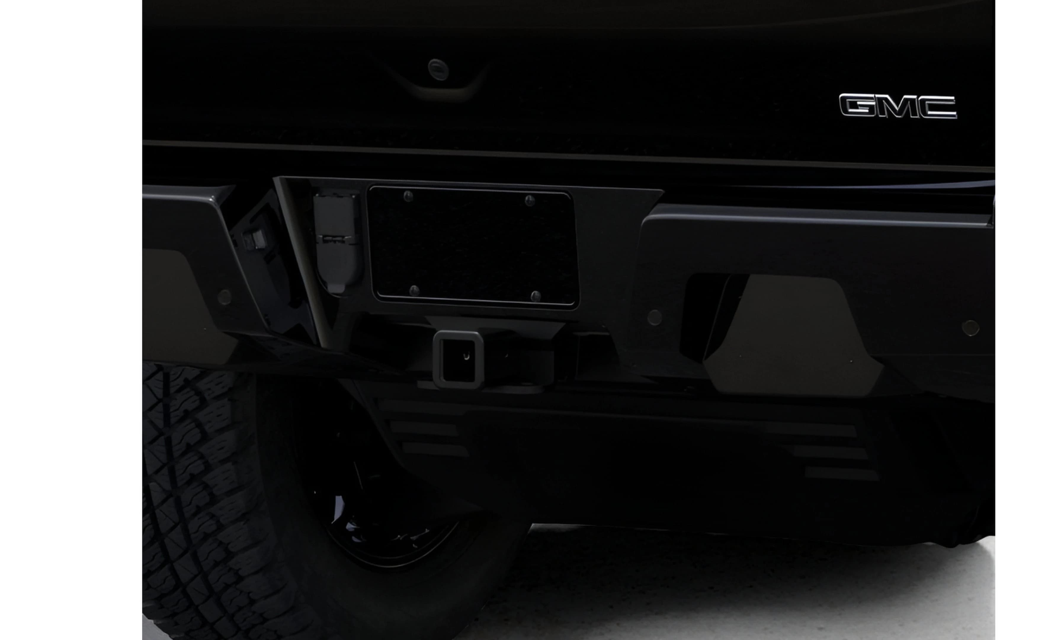 GMC HUMMER EV Pickup 2X e4WD Crew Cab 2026 — side view