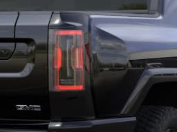 GMC HUMMER EV Pickup 2X e4WD Crew Cab 2026 — side view