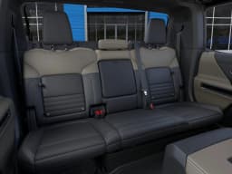 GMC HUMMER EV Pickup 2X e4WD Crew Cab 2026 — side view
