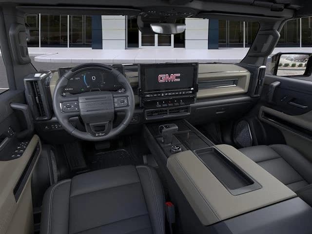 GMC HUMMER EV Pickup 2X e4WD Crew Cab 2026 — side view