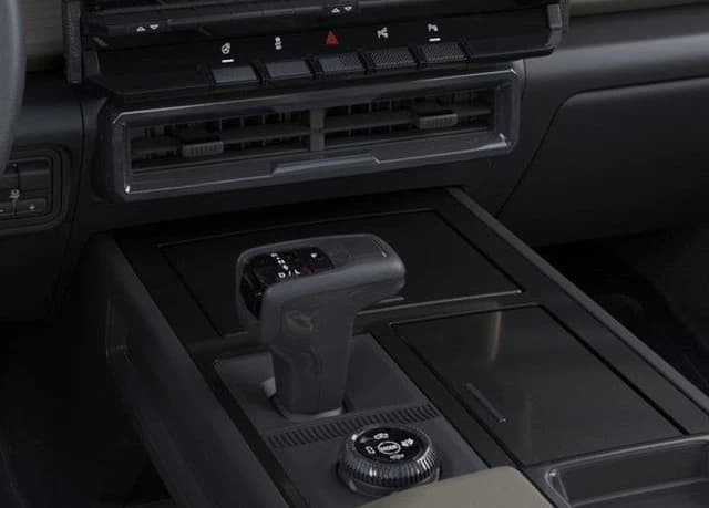 GMC HUMMER EV Pickup 2X e4WD Crew Cab 2026 — side view