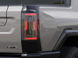 GMC HUMMER EV Pickup 2X e4WD Crew Cab 2026 — side view