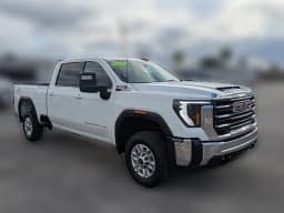 GMC Sierra 2500HD SLE 4WD Crew Cab 159" 2026 — side view