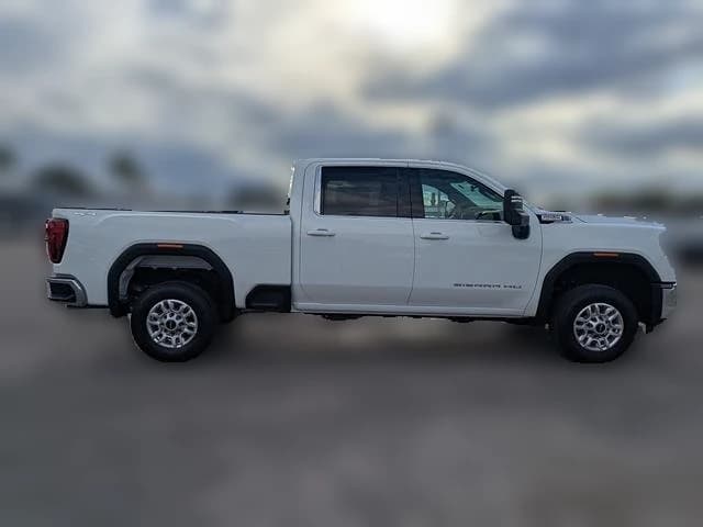 GMC Sierra 2500HD SLE 4WD Crew Cab 159" 2026 — side view