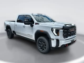 GMC Sierra 2500HD AT4 4WD Crew Cab 159"