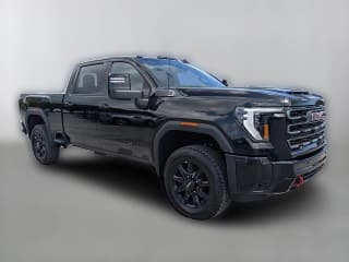 GMC Sierra 2500HD AT4 4WD Crew Cab 159"