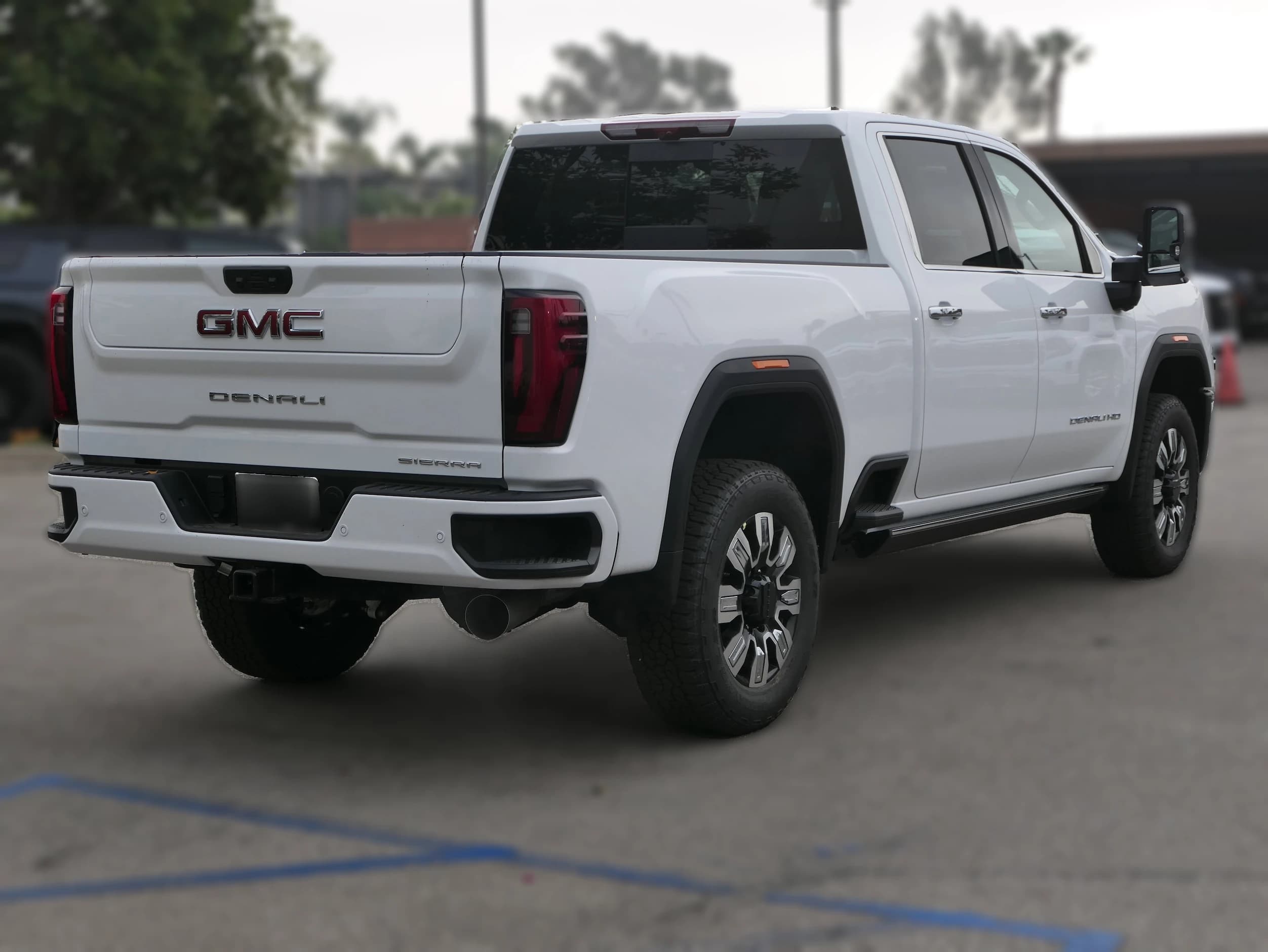 GMC Sierra 2500HD Denali 4WD Crew Cab 159" 2026 — side view