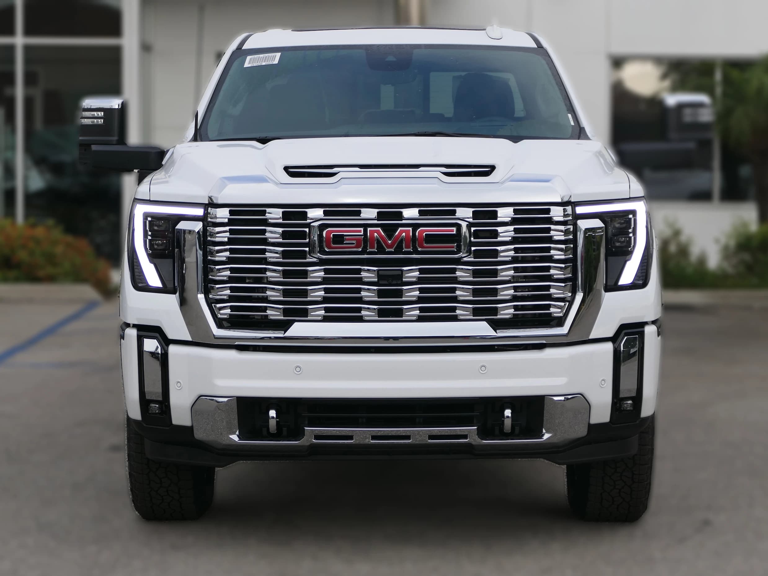 GMC Sierra 2500HD Denali 4WD Crew Cab 159" 2026 — side view