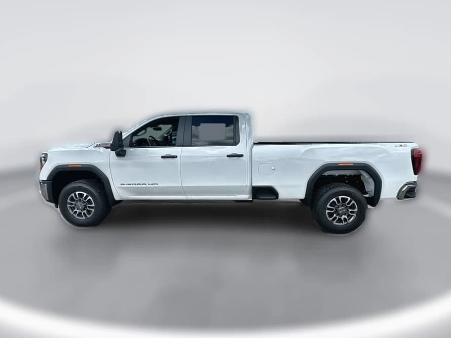 GMC Sierra 3500HD Pro 4WD Crew Cab 172" 2026 — side view