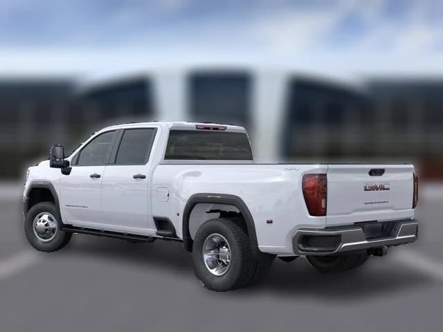 GMC Sierra 3500HD Pro 4WD Crew Cab 172" 2026 — side view