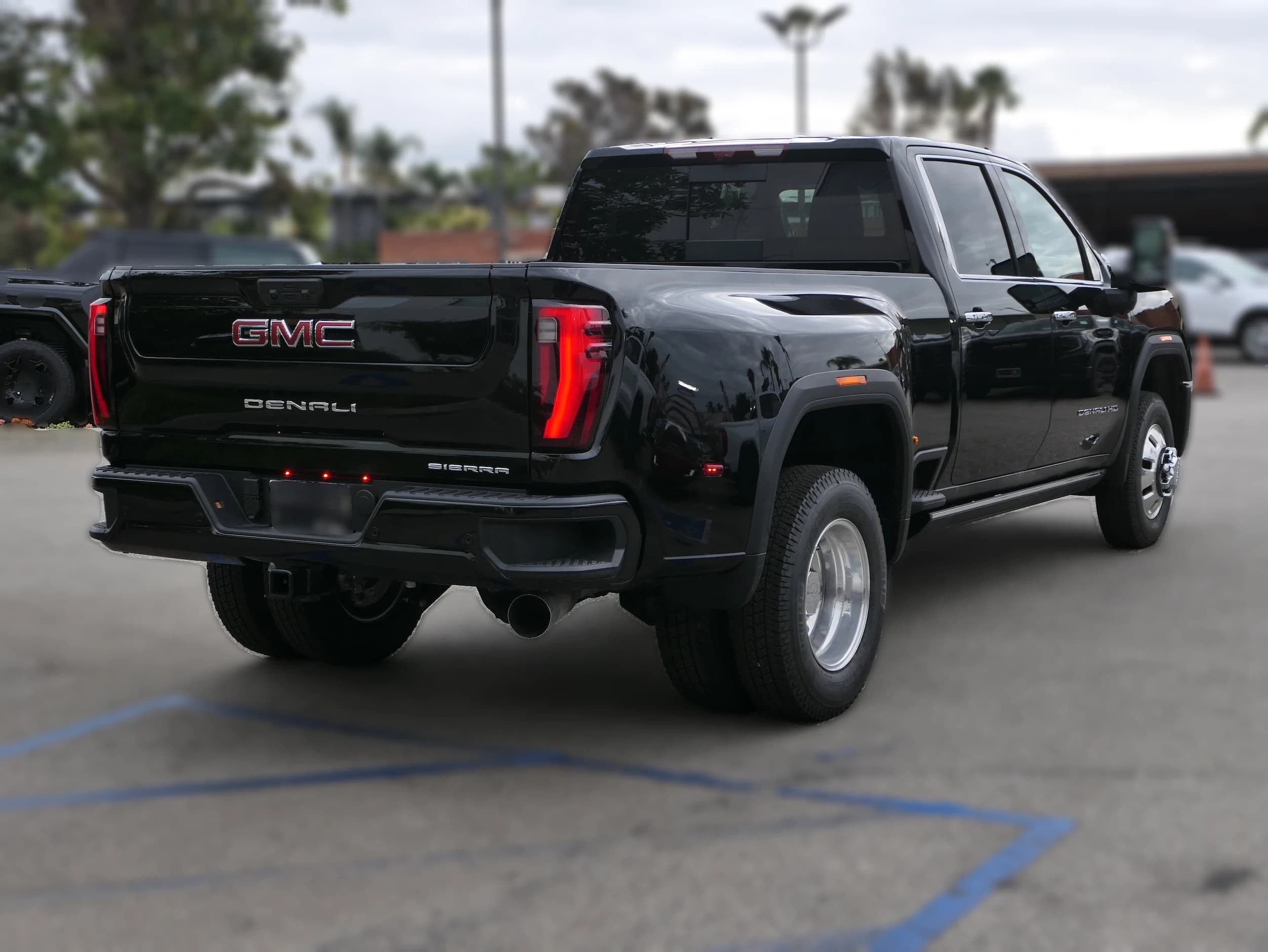 GMC Sierra 3500HD Denali 4WD Crew Cab 159" 2026 — side view