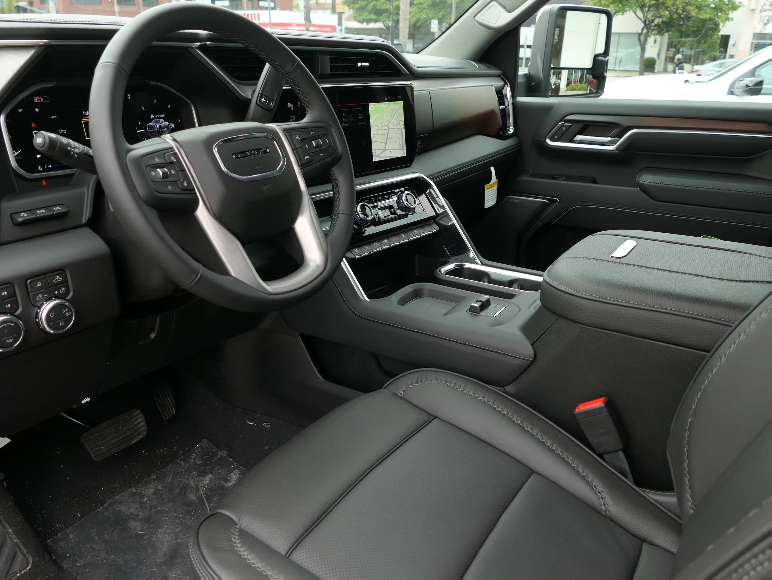 GMC Sierra 3500HD Denali 4WD Crew Cab 159" 2026 — side view
