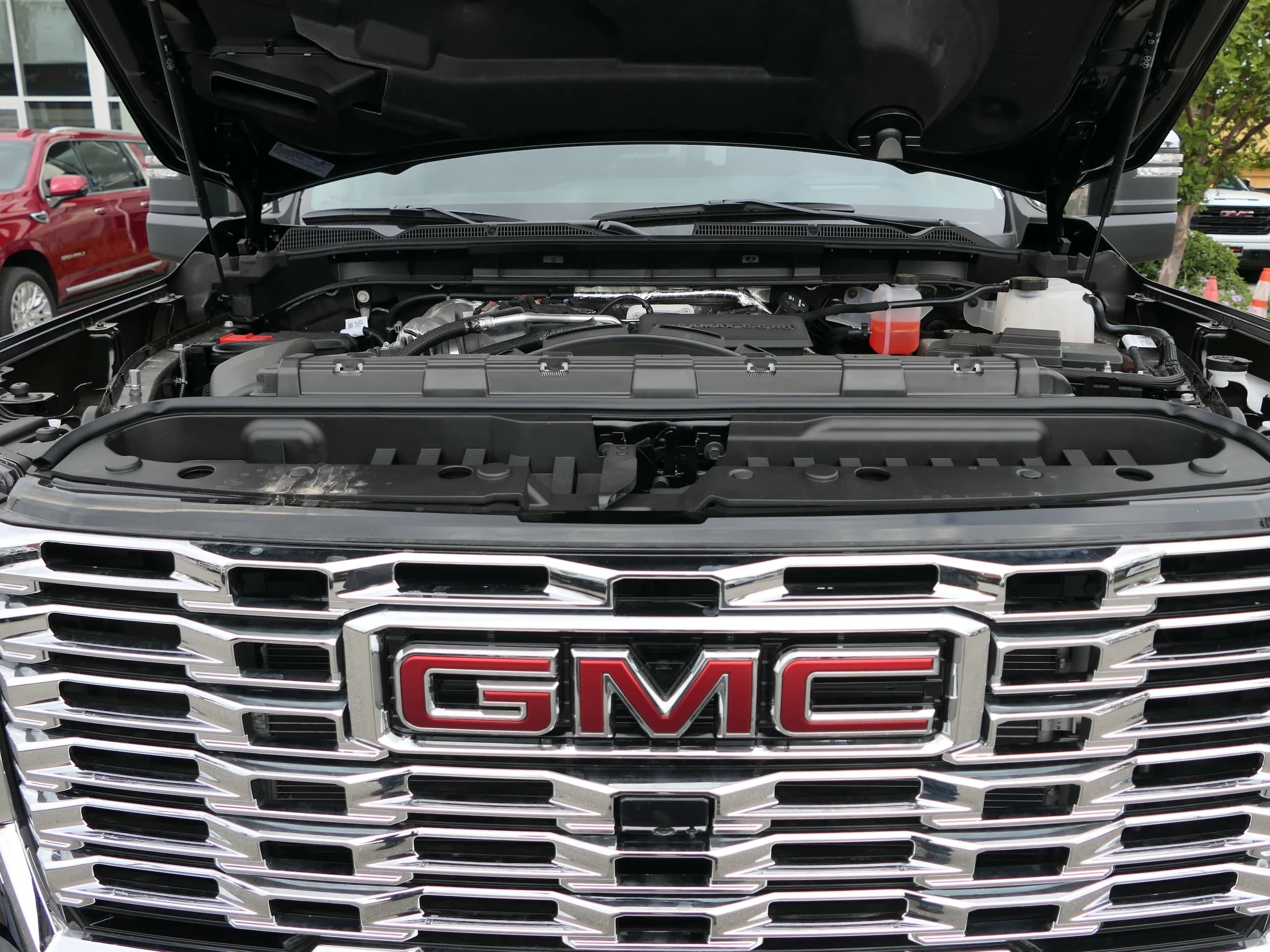 GMC Sierra 3500HD Denali 4WD Crew Cab 159" 2026 — side view