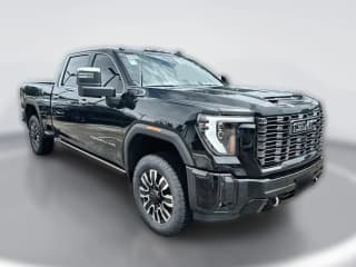 GMC Sierra 2500HD Denali Ultimate 4WD Crew Cab 159"