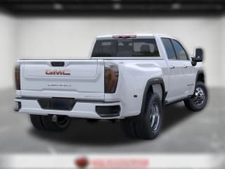 GMC Sierra 3500HD Denali Ultimate 4WD Crew Cab 172"