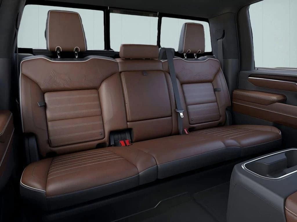 GMC Sierra 3500HD Denali Ultimate 4WD Crew Cab 172" 2026 — side view