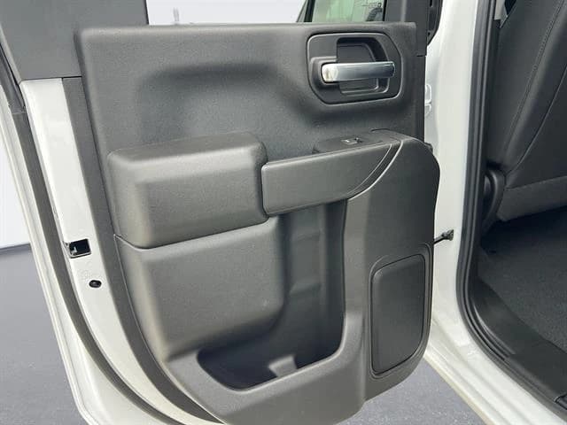 GMC Sierra 3500HD Pro 2WD Double Cab 162" 2026 — side view