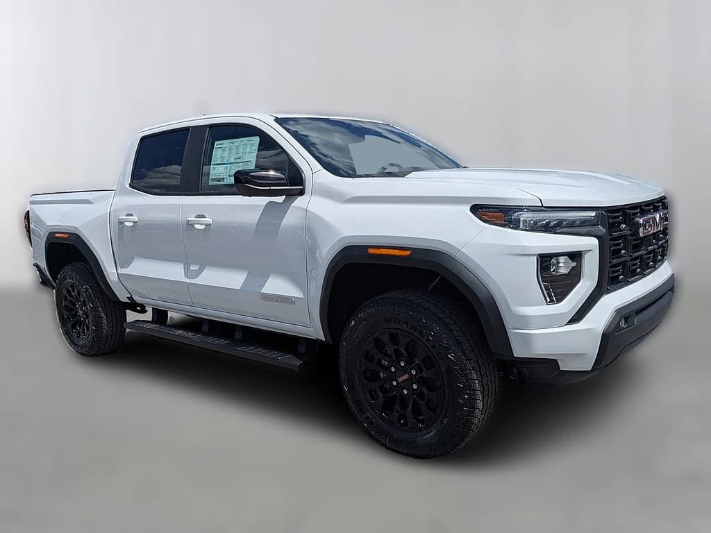 GMC Canyon 2WD Elevation 2WD Crew Cab 2026 — side view