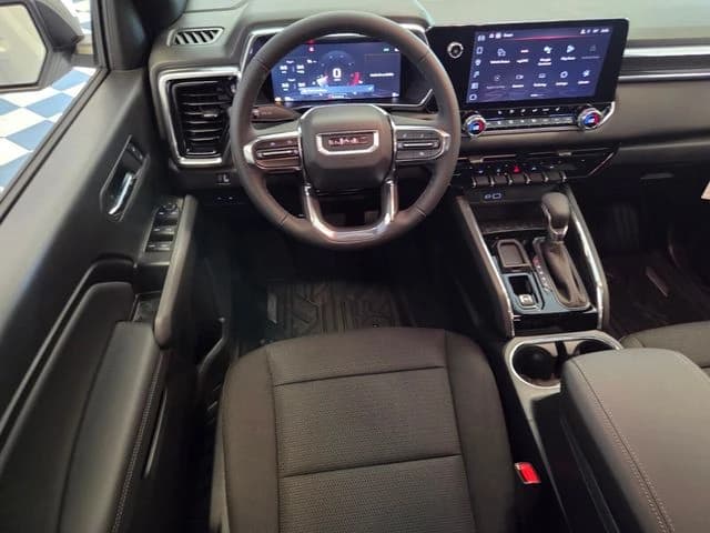 GMC Canyon 2WD Elevation 2WD Crew Cab 2026 — side view